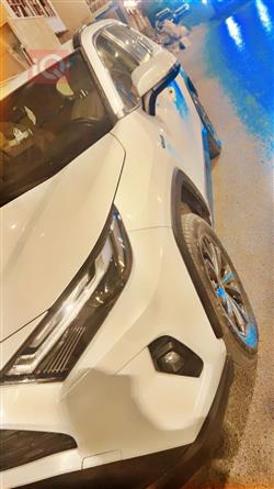 تۆیۆتا ڕاڤ 4